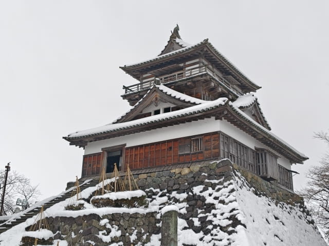 maruoka castle