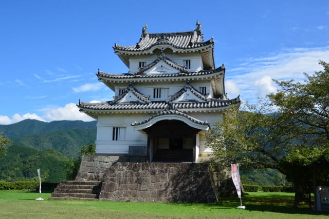 uwajima castle